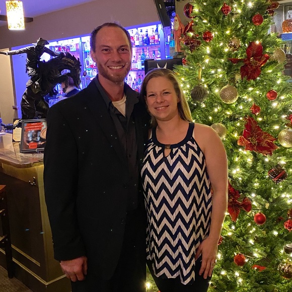 Meet your Posher, Whitney - Picture 1 of 1